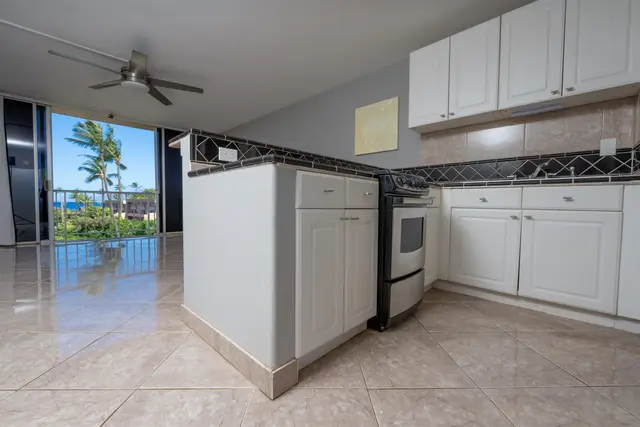 Listing Image for 3660 Lower Honoapiilani Rd 411 15 of 41