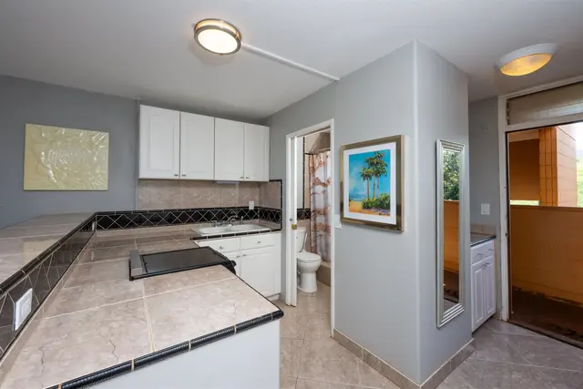 Listing Image for 3660 Lower Honoapiilani Rd 411 19 of 41