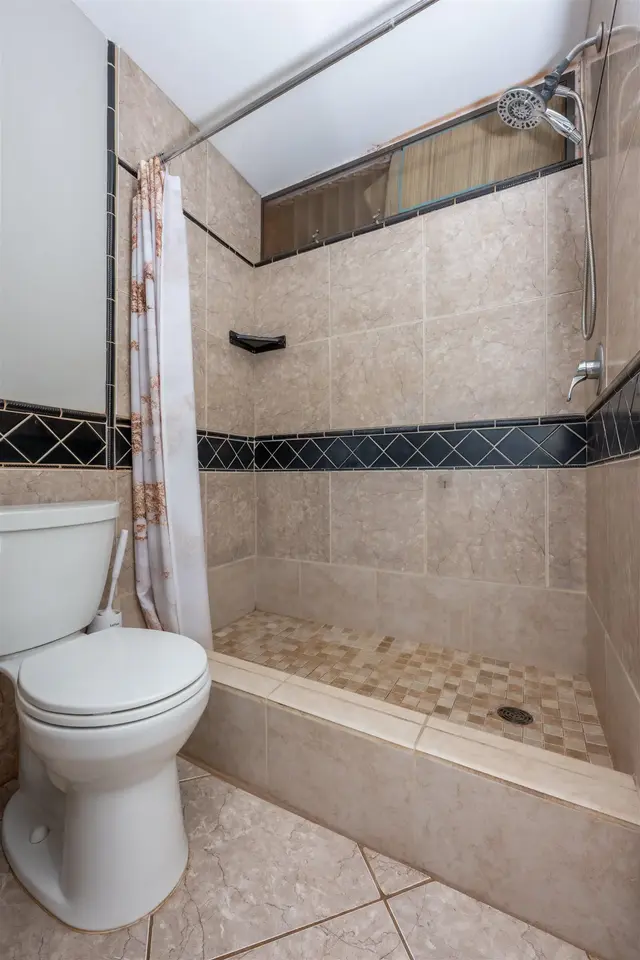 Listing Image for 3660 Lower Honoapiilani Rd 411 23 of 41