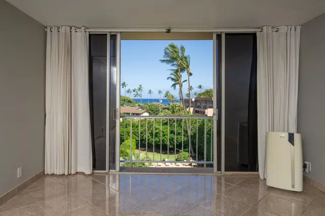 Listing Image for 3660 Lower Honoapiilani Rd 411 3 of 41