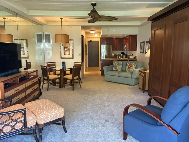 Listing Image for 2481 Kaanapali Pkwy 214 Y 3 of 27