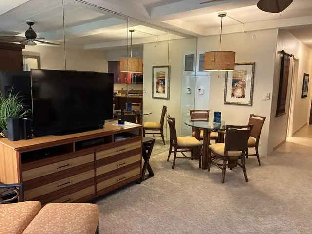 Listing Image for 2481 Kaanapali Pkwy 214 Y 7 of 27