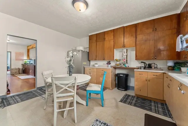 Listing Image for 2970 Kailiili Rd 1-b 10 of 47