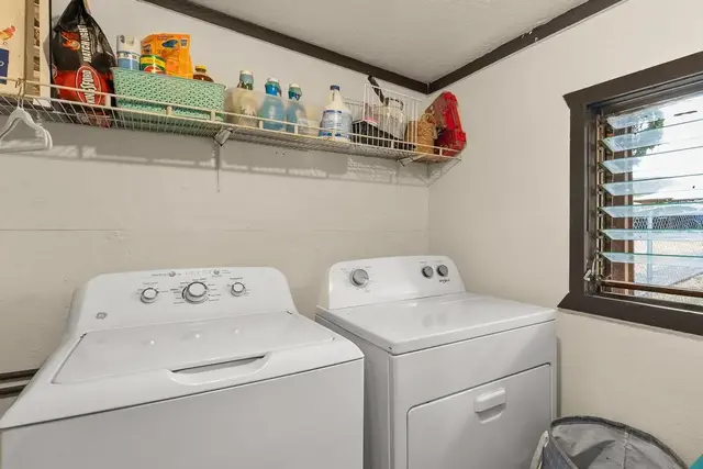 Listing Image for 2970 Kailiili Rd 1-b 25 of 47