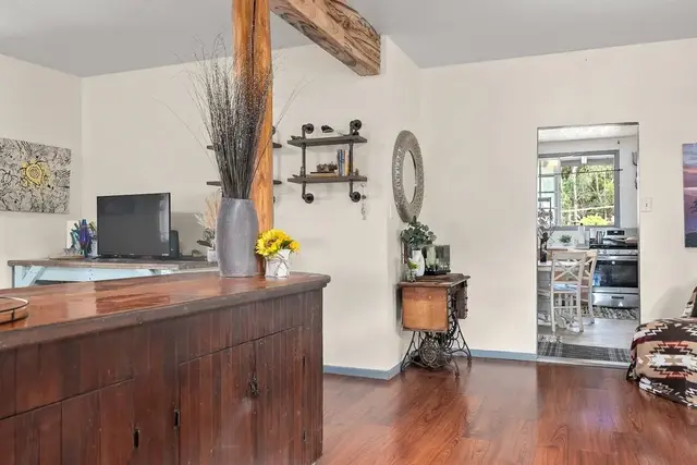 Listing Image for 2970 Kailiili Rd 1-b 7 of 47