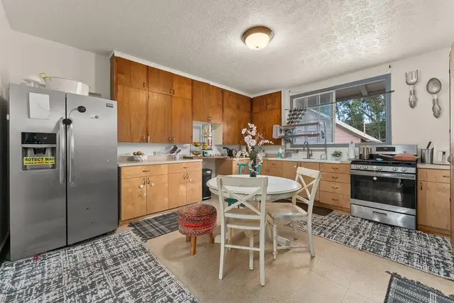 Listing Image for 2970 Kailiili Rd 1-b 8 of 47