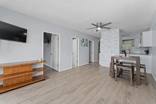 Listing Image for 1063 Lower Main St 401 8 of 25