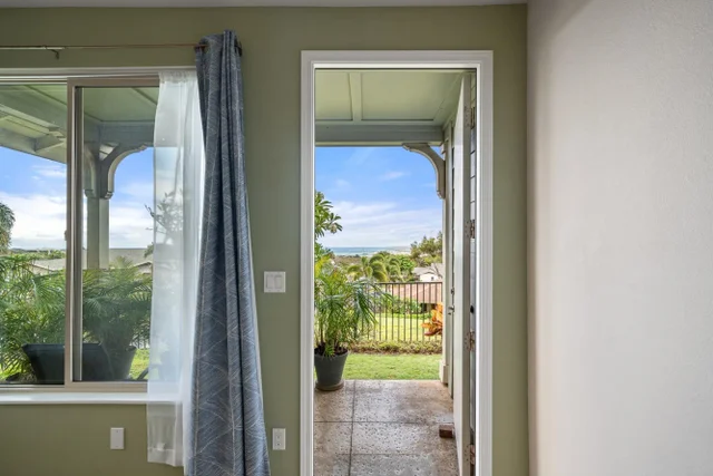 Listing Image for 123 Hoowaiwai Loop 1801 14 of 50