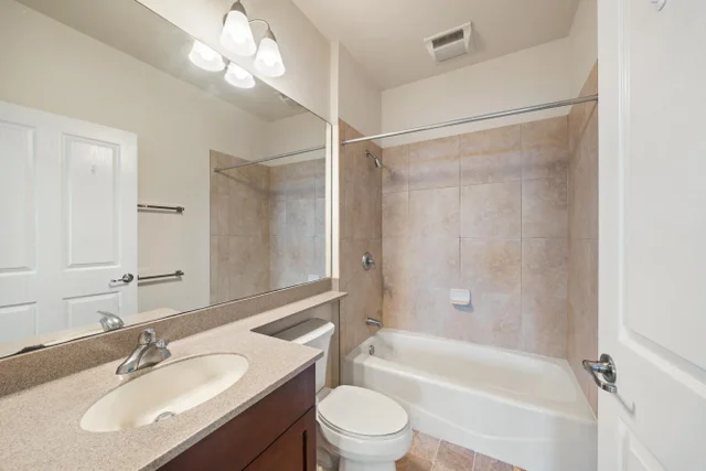 Listing Image for 123 Hoowaiwai Loop 1801 23 of 50