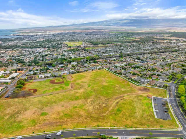 Listing Image for 123 Hoowaiwai Loop 1801 3 of 50