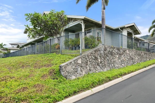 Listing Image for 123 Hoowaiwai Loop 1801 30 of 50