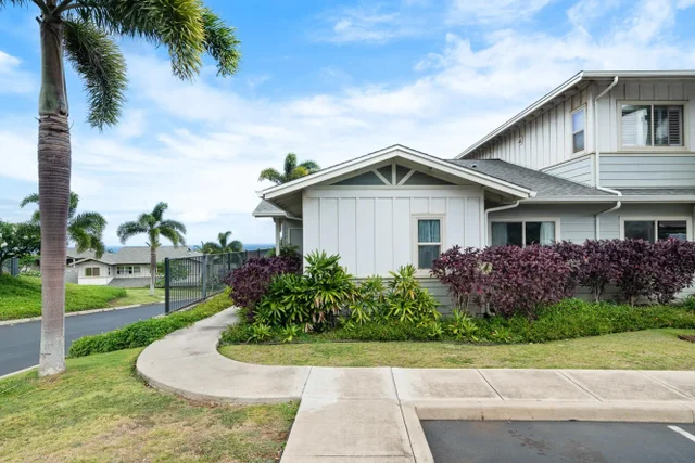 Listing Image for 123 Hoowaiwai Loop 1801 31 of 50