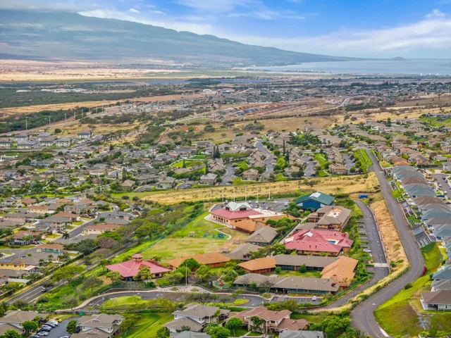 Listing Image for 123 Hoowaiwai Loop 1801 4 of 50