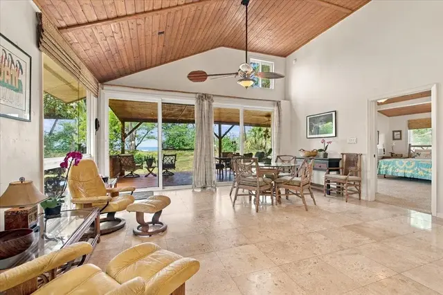 Listing Image for 1210 Uluniu Rd Unit 1 11 of 50