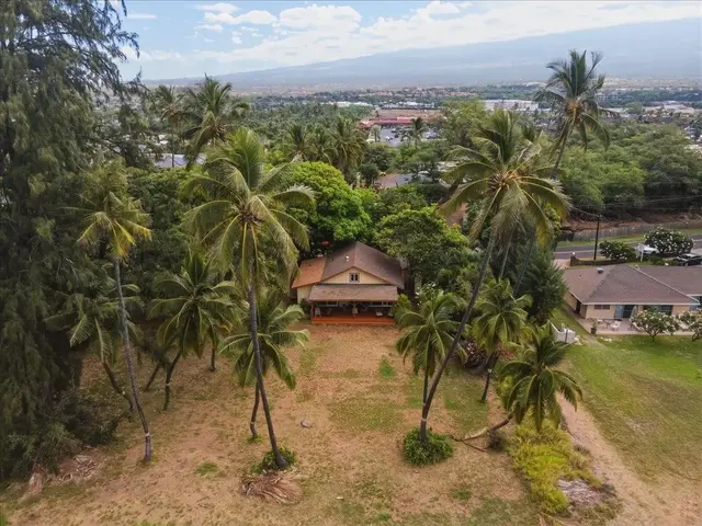 Listing Image for 1210 Uluniu Rd Unit 1 30 of 50