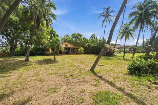 Listing Image for 1210 Uluniu Rd Unit 1 47 of 50