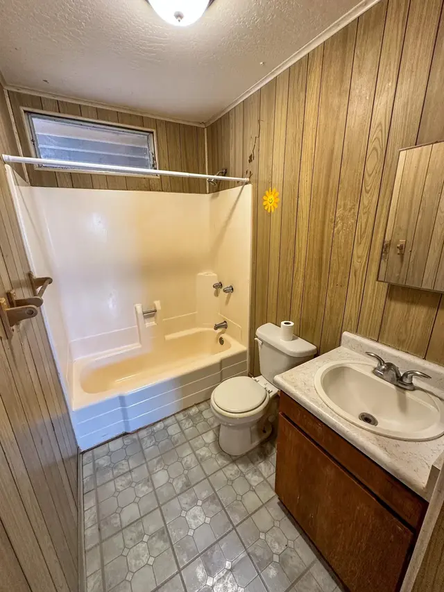 Listing Image for 20 Moha Pl 10 of 16