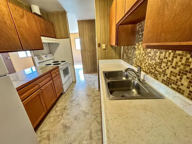 Listing Image for 20 Moha Pl 3 of 16