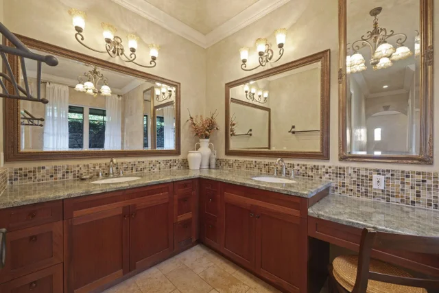 Listing Image for 174 Welau Way 18 of 38