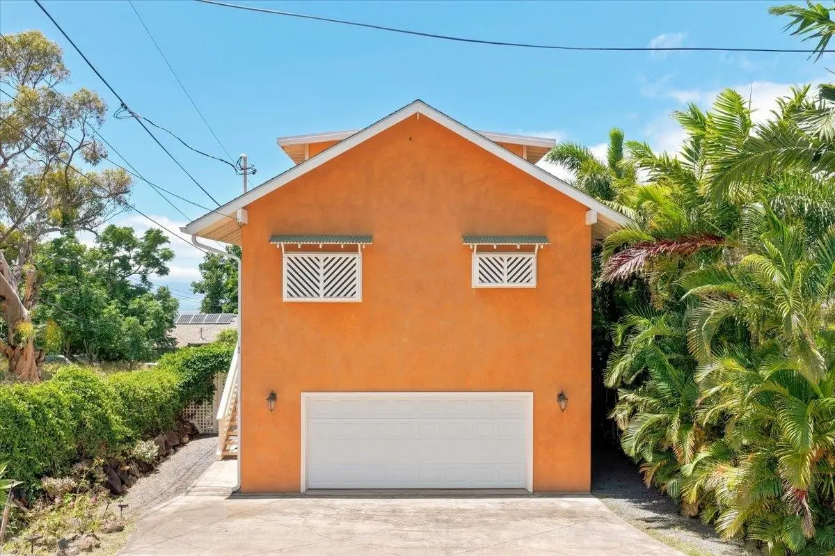 84 Loha St Unit C, Pukalani
