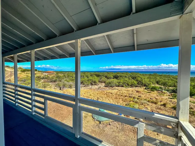 Listing Image for 464 Onioni Dr 12 of 36