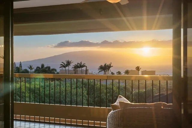 Listing Image for 50 Puu Anoano St 3304 15 of 43