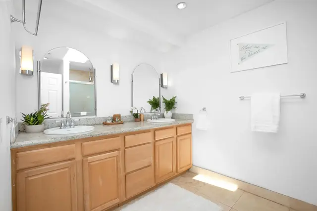 Listing Image for 1672 Kahaone Pl 22 of 49