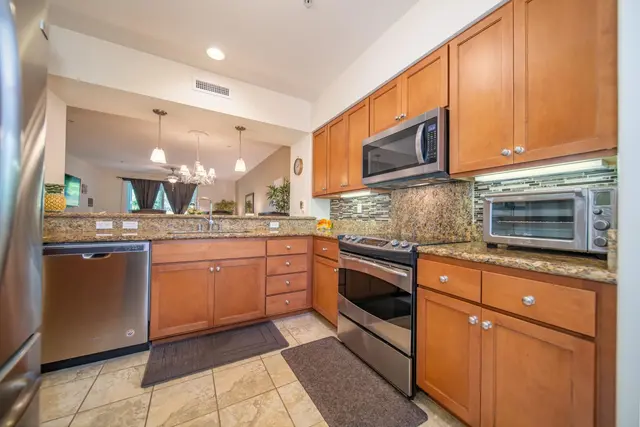 Listing Image for 18 Upena Ln E-102 3 of 39