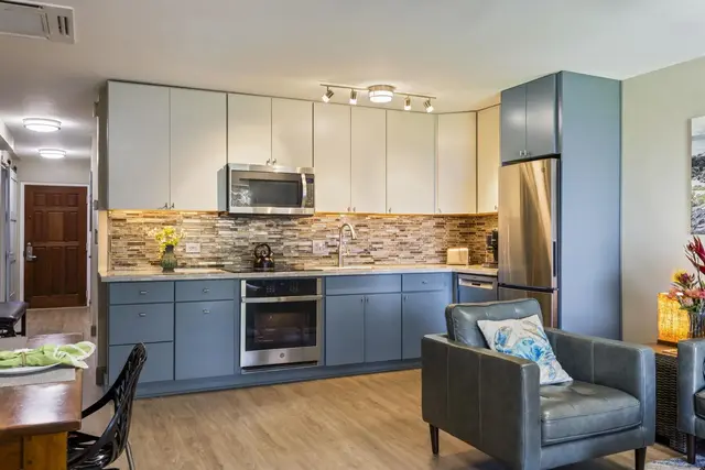 Listing Image for 49 W Lipoa St 204 18 of 50