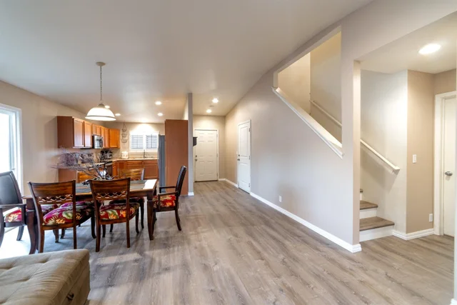 Listing Image for 1032 Ulu Kanu St 11 of 30