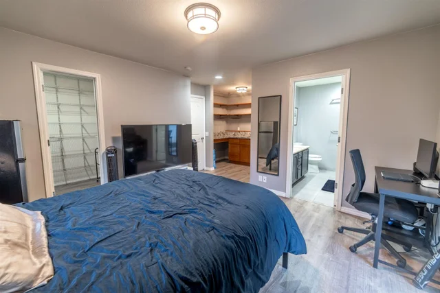 Listing Image for 1032 Ulu Kanu St 14 of 30