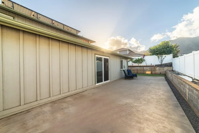 Listing Image for 1032 Ulu Kanu St 3 of 30