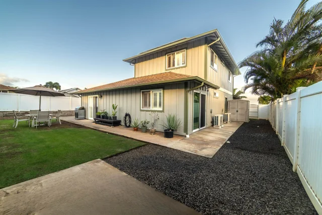 Listing Image for 1032 Ulu Kanu St 5 of 30