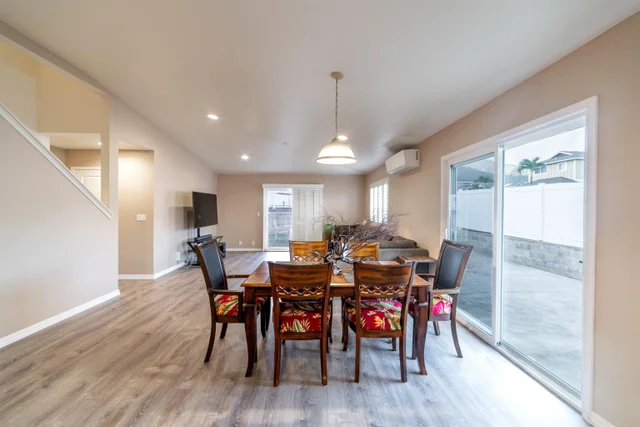 Listing Image for 1032 Ulu Kanu St 7 of 30