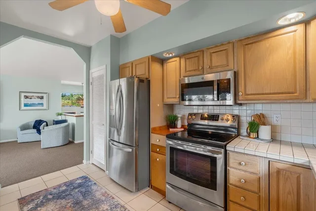 Listing Image for 240 Nalani St 14 of 47