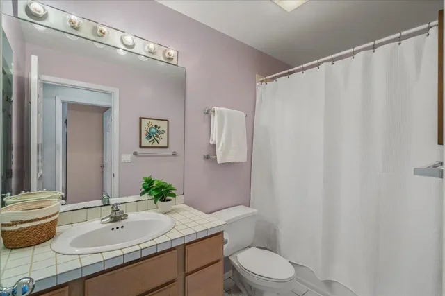 Listing Image for 240 Nalani St 30 of 47