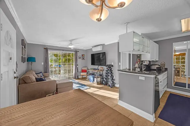 Listing Image for 160 Keonekai Rd 11-104 12 of 42