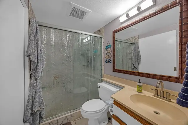 Listing Image for 160 Keonekai Rd 11-104 20 of 42