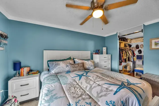 Listing Image for 160 Keonekai Rd 11-104 23 of 42