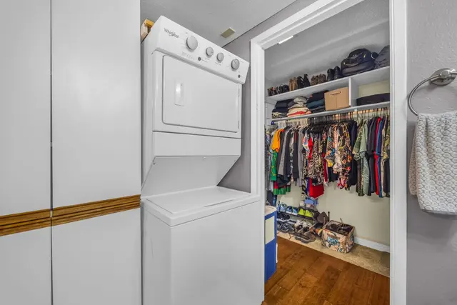 Listing Image for 160 Keonekai Rd 11-104 26 of 42