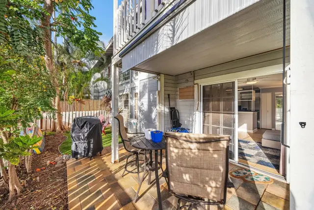 Listing Image for 160 Keonekai Rd 11-104 29 of 42