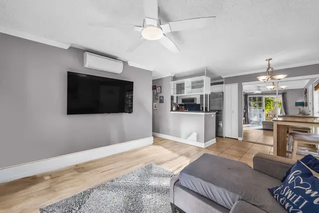 Listing Image for 160 Keonekai Rd 11-104 5 of 42