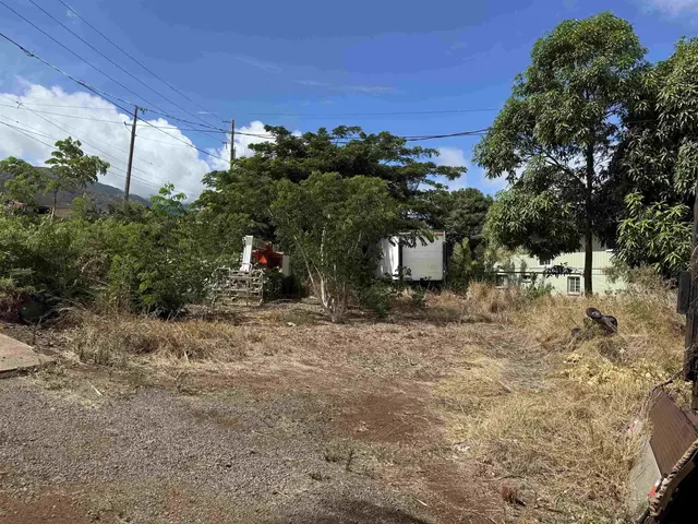 Listing Image for 496 Kalua Rd 1 of 3