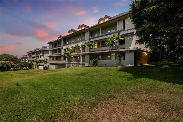 Listing Image for 3710 Lower Honoapiilani Rd F22 13 of 17