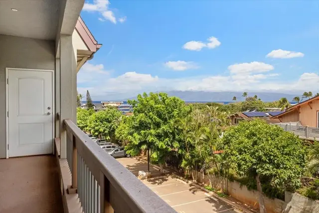 Listing Image for 3710 Lower Honoapiilani Rd F22 8 of 17