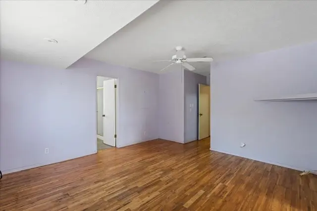 Listing Image for 3010 Kauhale St 26 of 41