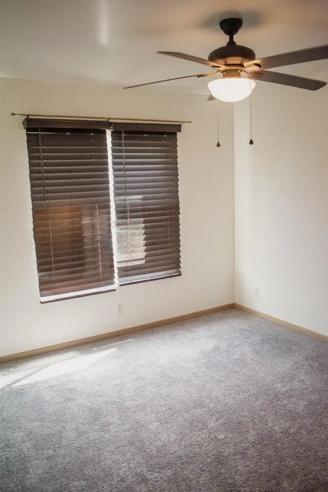 Listing Image for 64 Kunihi Ln 324 16 of 31