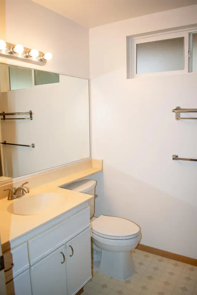 Listing Image for 64 Kunihi Ln 324 27 of 31