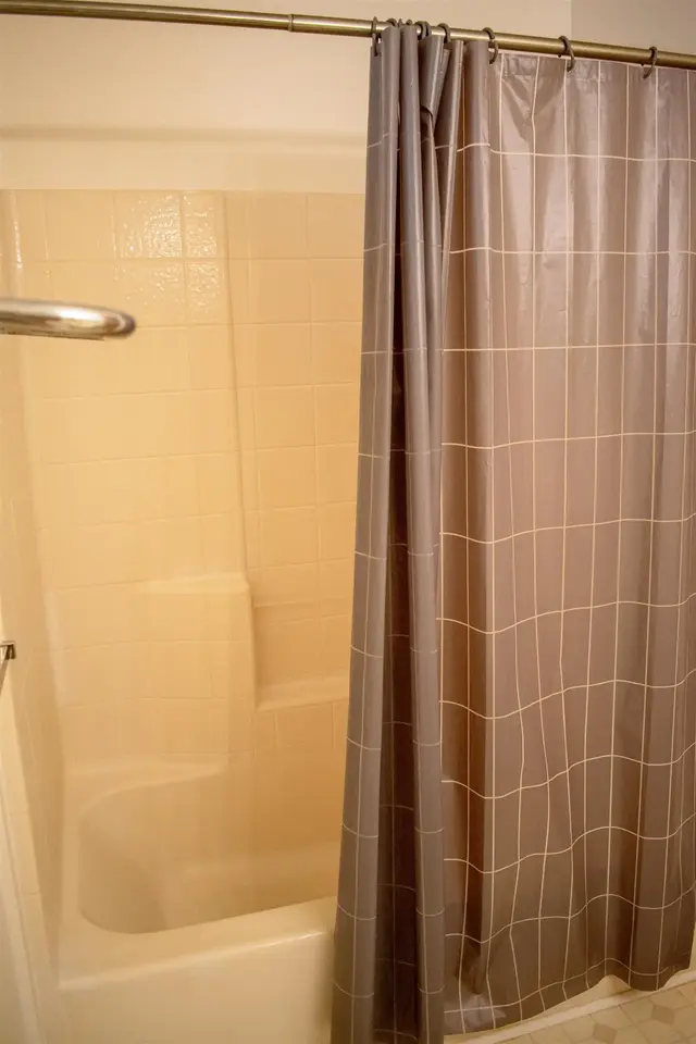 Listing Image for 64 Kunihi Ln 324 30 of 31