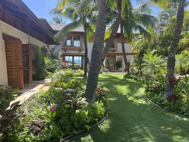 Listing Image for 47 Malukai Ln 2 of 3